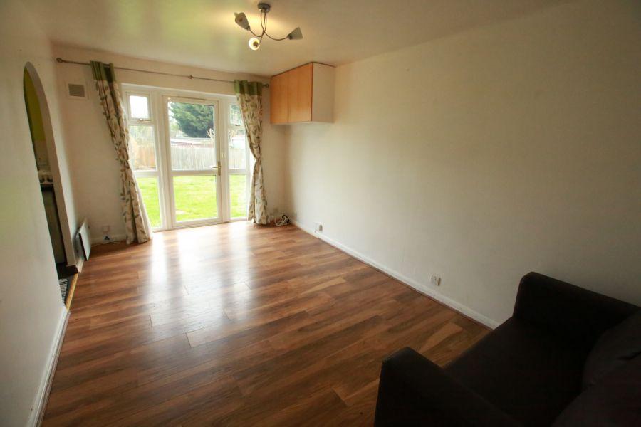 One bedroom ground floor flat