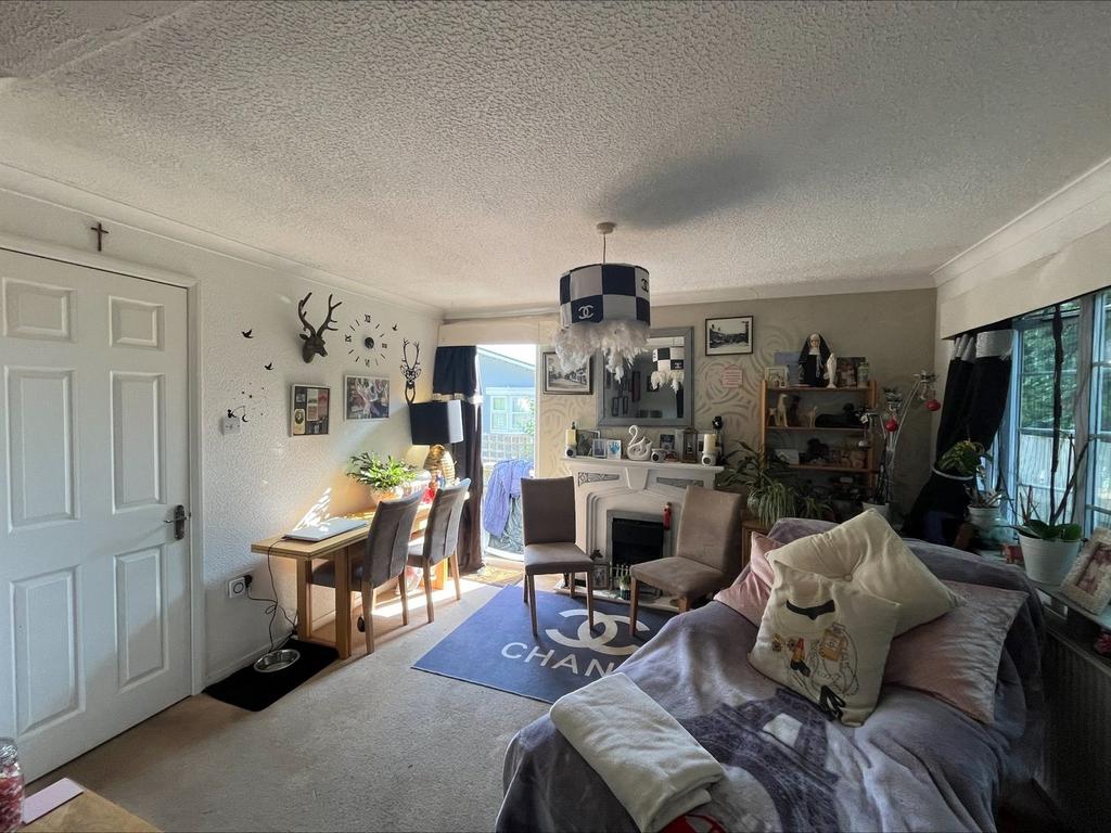 East Hill Park, Knatts Valley, Sevenoaks, Kent 2 bed park home for sale