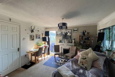 2 bedroom park home for sale, East Hill Park, Knatts Valley, Sevenoaks, Kent