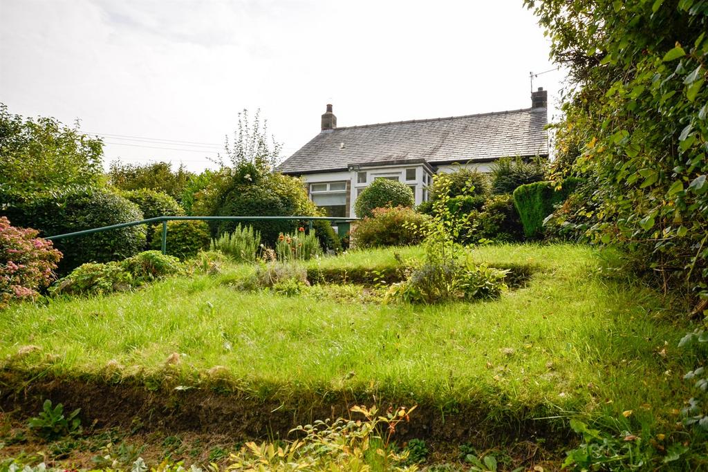 Stone Lea, The Bungalows, Lamesley 2 bed bungalow for sale £250,000