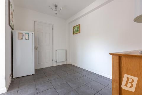 8 Kennet Close, Upminster, RM14 1ST