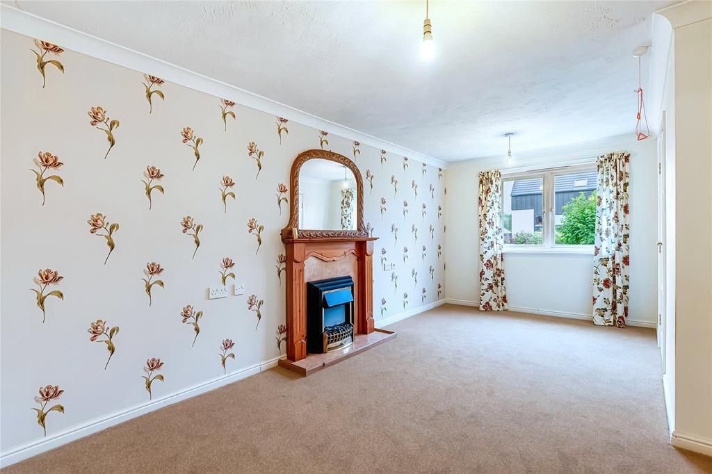 Springs Lane, Ilkley, West Yorkshire, LS29 1 bed retirement property for sale £155,000