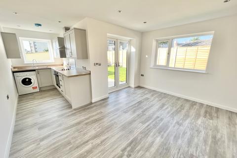 1 bedroom bungalow for sale, Lansdown Walk, Bream, GL15 6NE