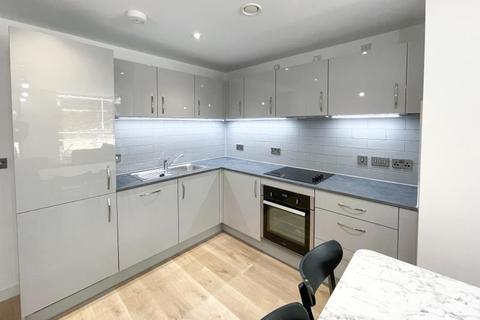 2 bedroom apartment to rent, Apt 24 :: The Quarters