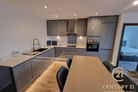 2 bedroom apartment to rent, Erken Plaza