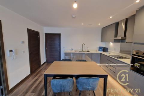 2 bedroom apartment to rent, Erken Plaza