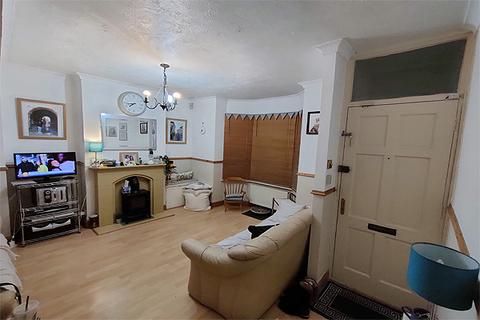 3 bedroom terraced house to rent, Riverdale Road, London SE18