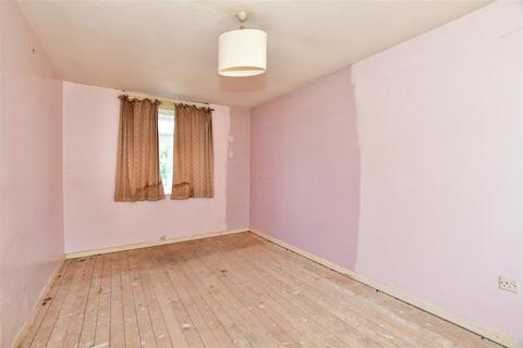 13 Maple Avenue, London, E4 8RR
