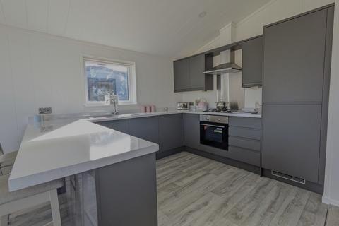 2 bedroom park home for sale, Kingston Ennerdale at Tallington Lakes, Tallington Lakes Leisure Park Ltd, Barholm Road PE9