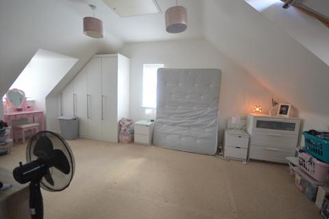 9 Birchfield Way, Telford, TF3 5HN