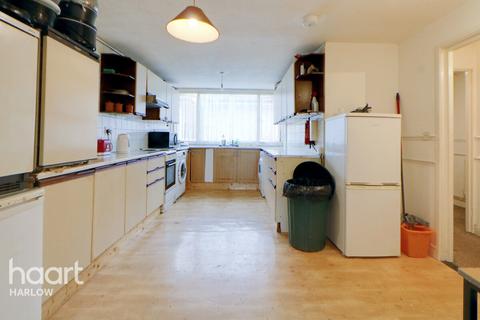 306 Berecroft, Harlow, CM18 7SH