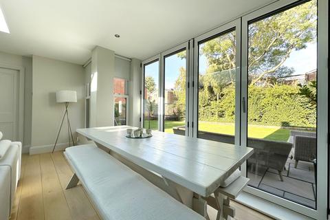14 Cavendish Grove, Eccles, Manchester, M30 9HR