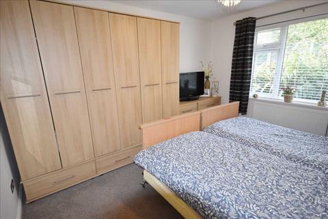 3 bedroom semi-detached bungalow for sale, Queensgate, Chorley