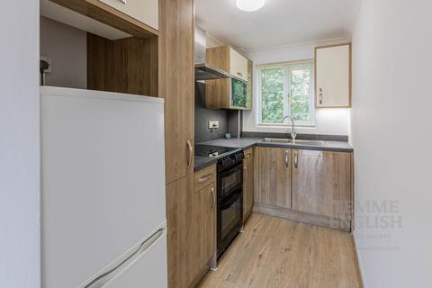 1 bedroom maisonette for sale, Rowhedge Road, Colchester, CO2