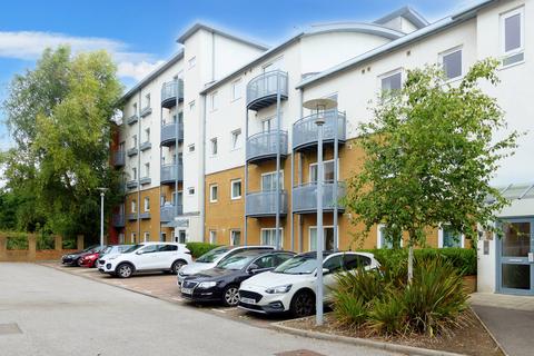 1 bedroom flat for sale, Trafalgar Gardens, Crawley RH10