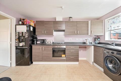 3 bedroom end of terrace house for sale - Draper Road, Gunthorpe, Peterborough, PE4
