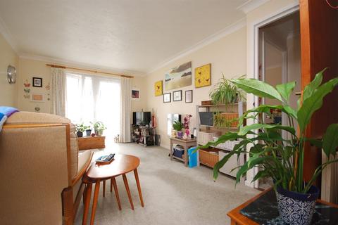 1 bedroom retirement property for sale, Kings Road, Herne Bay