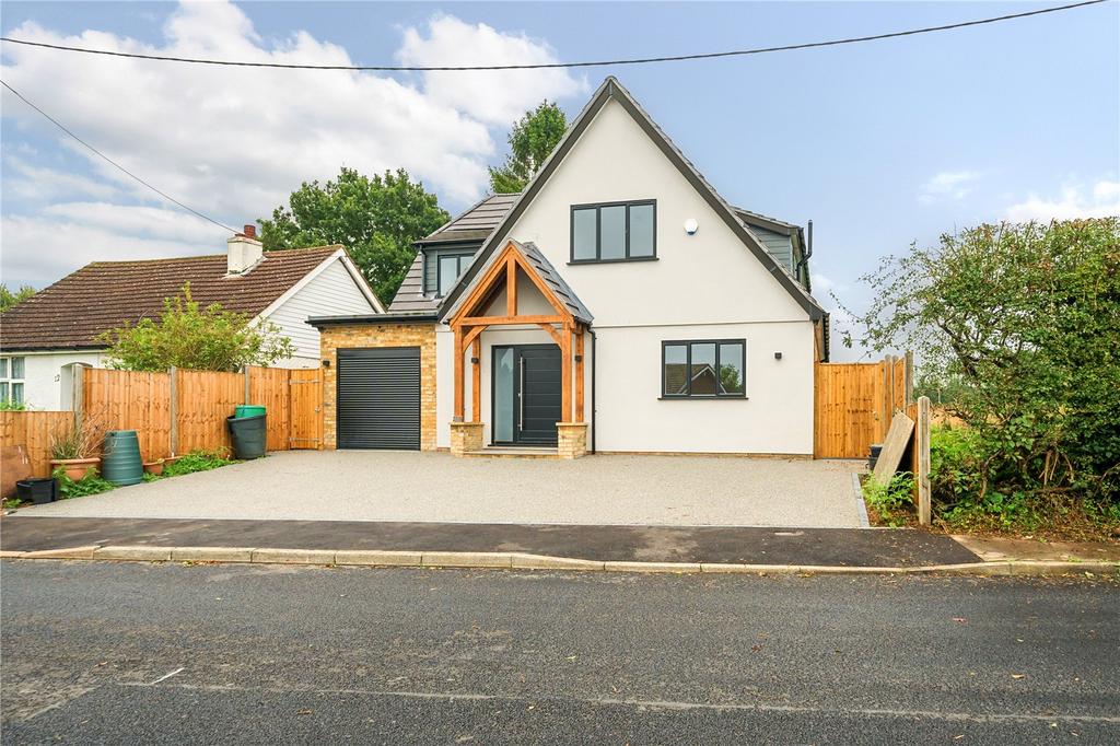 Belvedere Road, Biggin Hill... 4 bed detached house £4,000 pcm (£923 pw)