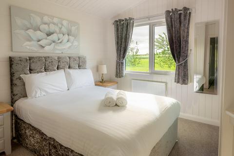 3 bedroom lodge for sale, Errol, Perthshire, PH2
