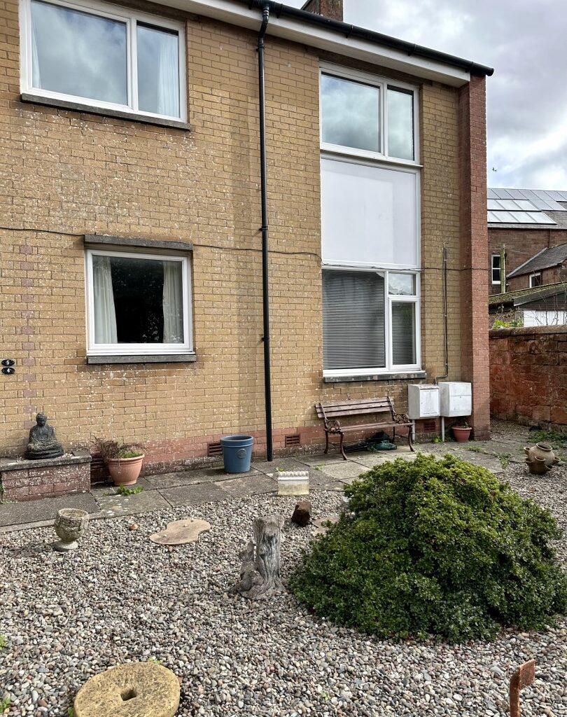 4 Victoria Avenue, Annan, 1 bed ground floor flat £425 pcm (£98 pw)