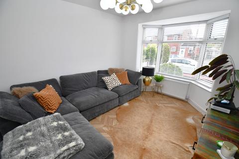 3 bedroom semi-detached house for sale - Orama Avenue, Salford, M6