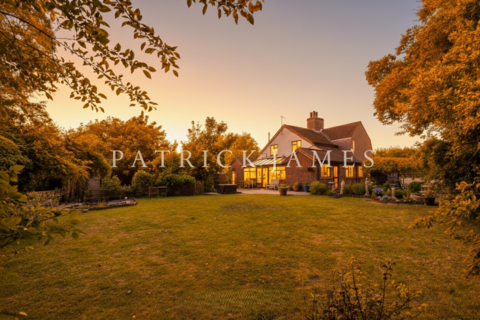 4 bedroom detached house for sale, Great Oakley, Essex