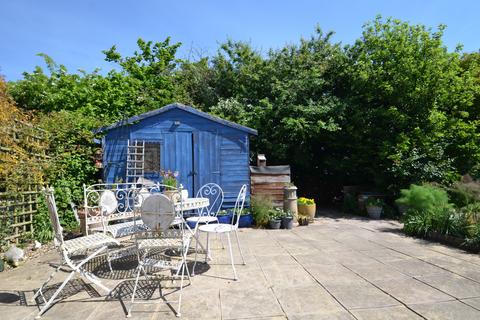 4 bedroom detached house for sale, Great Oakley, Essex
