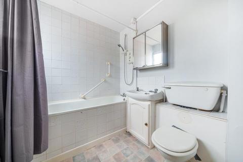 20 Rainsford Close, Stanmore, HA7 3DJ