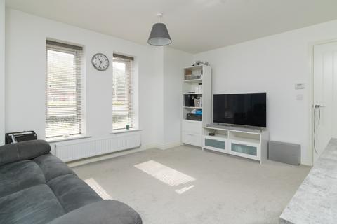 2 bedroom ground floor flat to rent - Edmett Way, Maidstone