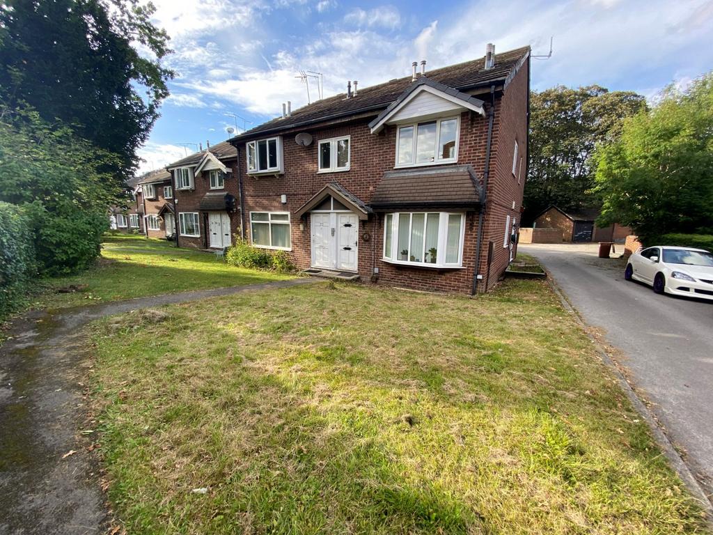 Wycliffe Drive, Leeds, West... 2 bed flat £850 pcm (£196 pw)