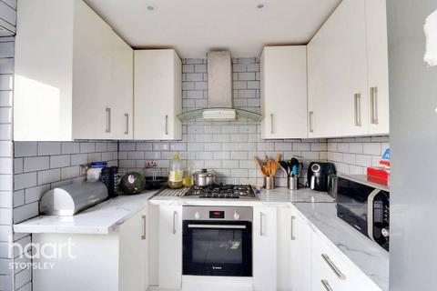 149 Chesford Road, Luton, LU2 8DP