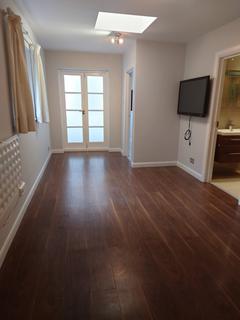 1 bedroom flat to rent, Camden High Street, Camden, NW1