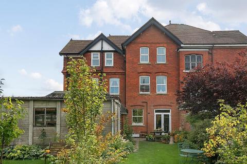 6 bedroom semi-detached house for sale, Llandrindod Wells,  Wales,  LD1