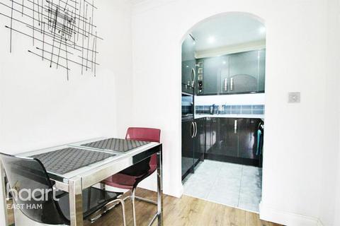 undefined, Elderberry Way, London
