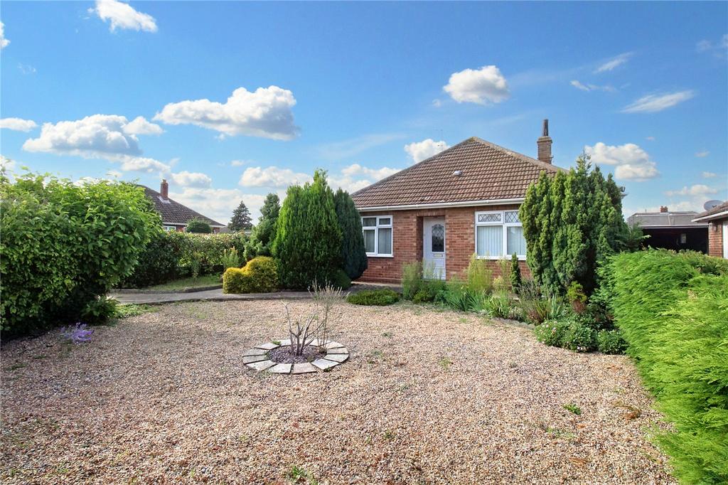 Wood View Road, Hellesdon, Norwich... 2 bed bungalow for sale £270,000