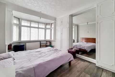 3 bedroom end of terrace house for sale, London, NW10