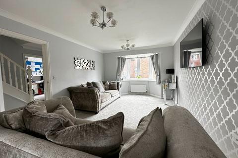 8 Jacombe Close, Warwick, CV34 6JN