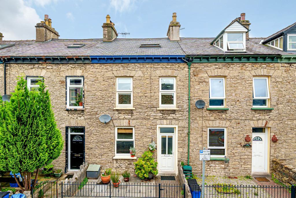 17 Lound Street, Kendal, Cumbria LA9 7EA 2 bed terraced house for sale £265,000