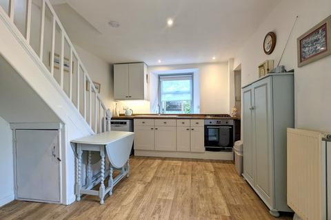2 bedroom end of terrace house to rent, Devoran