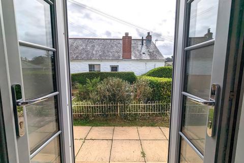 2 bedroom end of terrace house to rent, Devoran