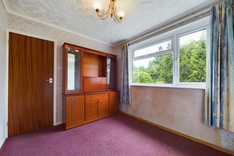 171 Downs Road, Folkestone, CT19 5PU