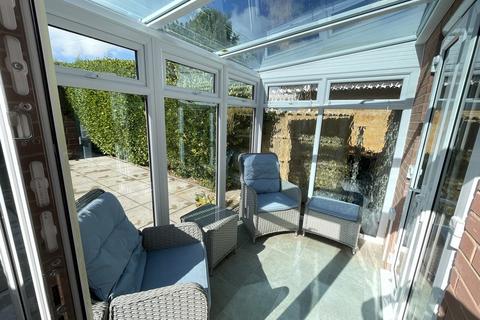1 Blacksmith Close, Corfe Mullen, Wimborne, BH21 3QW