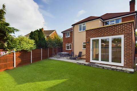 70 New Road, Uttoxeter, ST14 7DE