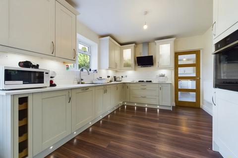 70 New Road, Uttoxeter, ST14 7DE