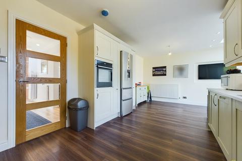 70 New Road, Uttoxeter, ST14 7DE