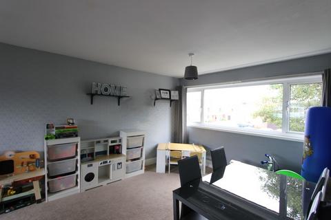 2 bedroom flat for sale, Longley Walk, Birmingham