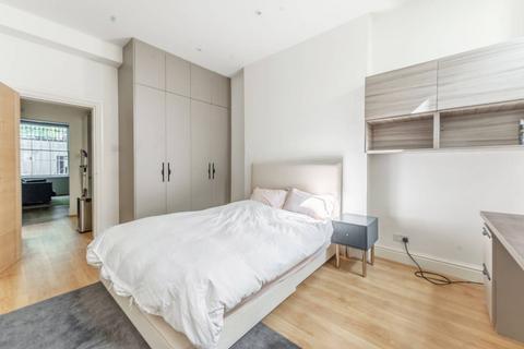 1 bedroom flat for sale, Cornwall Gardens, South Kensington, London, SW7