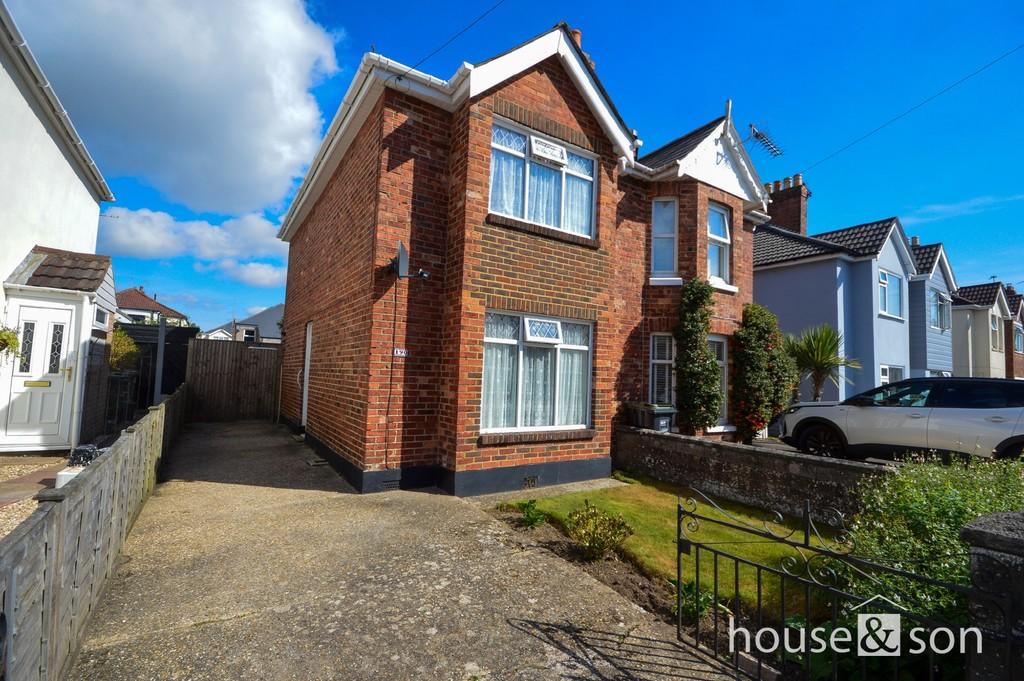Malmesbury Park Road, Bournemouth 2 bed semidetached house for sale