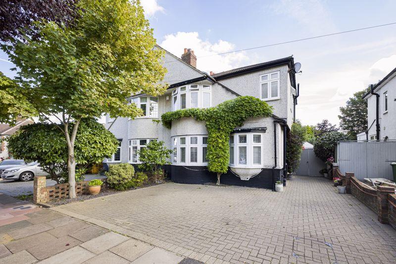 St. Margarets Avenue, Sidcup, DA15 7NP 4 bed semidetached house for