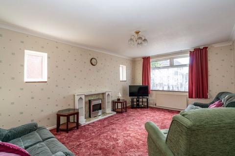 19 Halfway Avenue, Luton, LU4 8RA